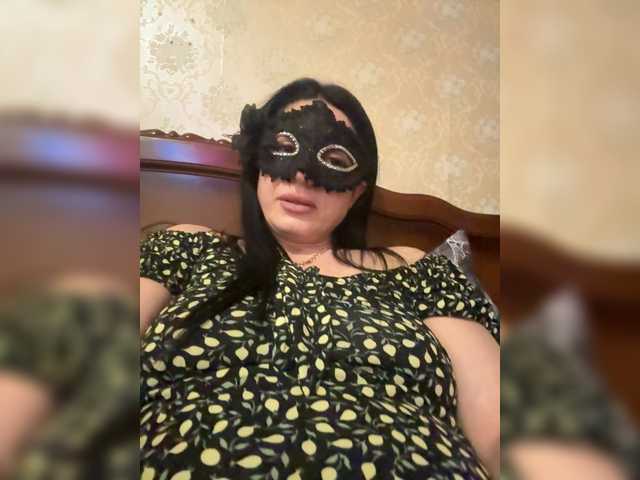 Vika-62 – webcam model profile photo