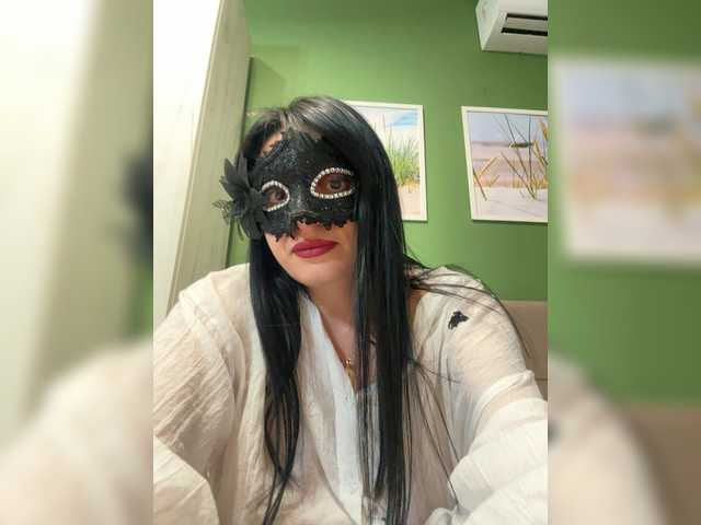 Vika-62 – webcam model profile photo