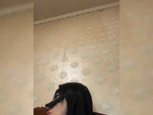 Vika-62 – webcam model profile photo