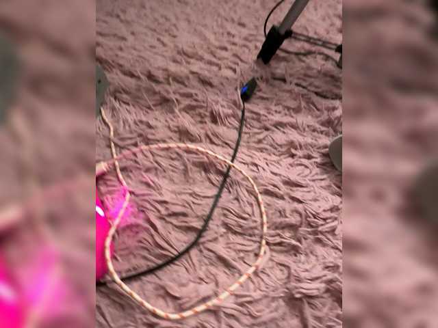 Vika-62's BongaCams show and profile