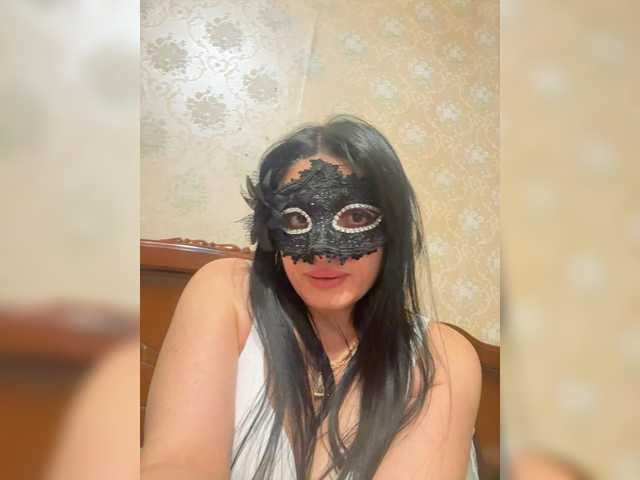 Vika-62 – webcam model profile photo