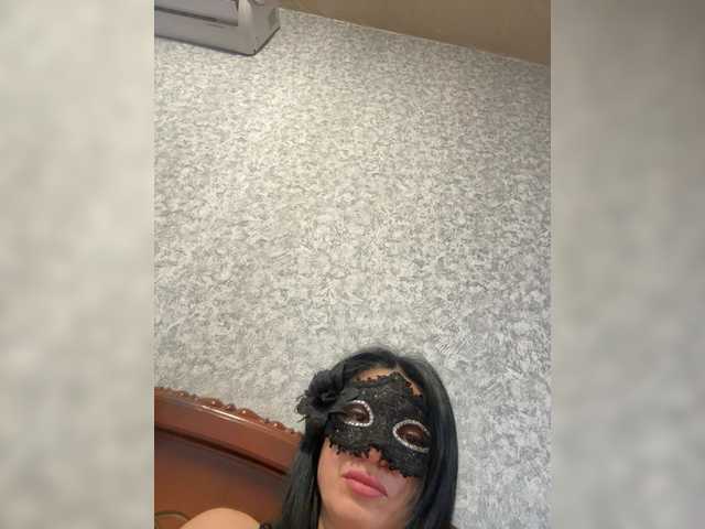 Vika-62's BongaCams show and profile