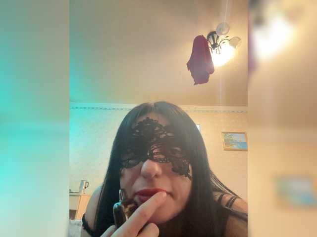 Vika-62 – webcam model profile photo