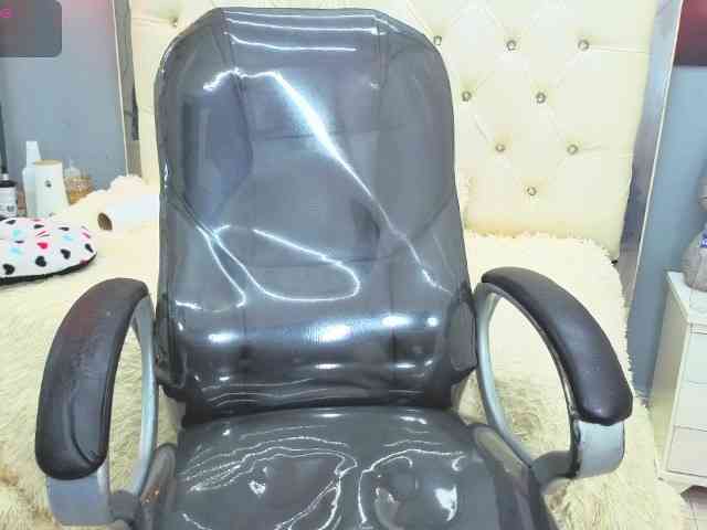 marcella-hill Live Webcam on BongaCams