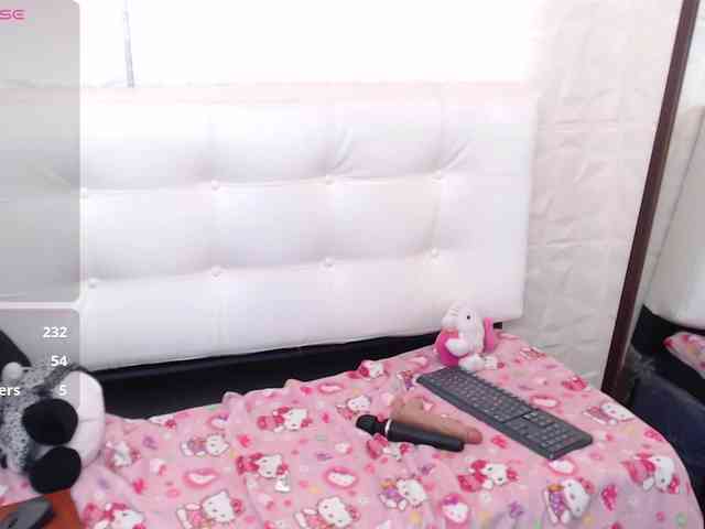 LunaRomantic webcam