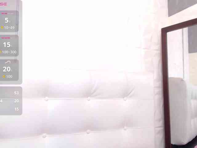 LunaRomantic webcam