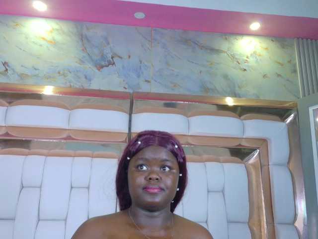 thickebonyprincess's BongaCams show and profile