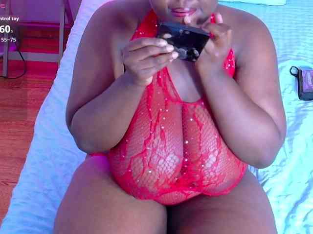 thickebonyprincess thickebonyprincess