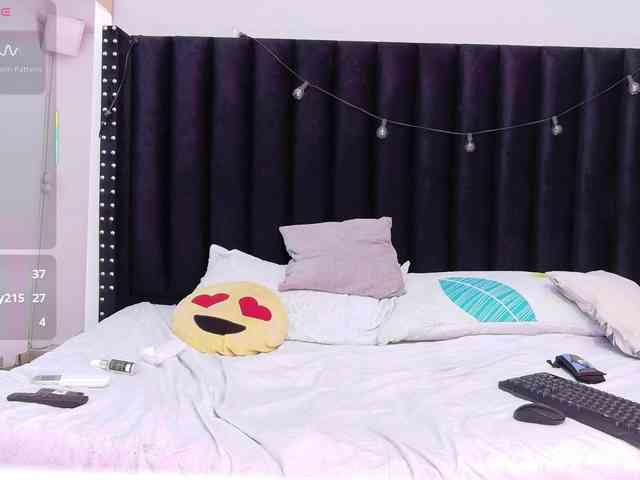 thickebonyprincess webcam