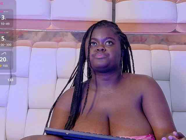 thickebonyprincess webcam