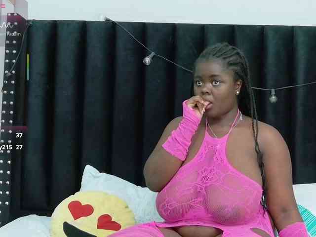 thickebonyprincess webcam