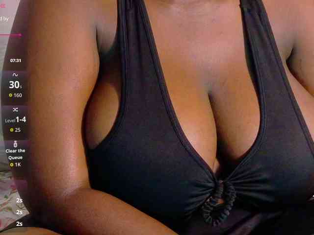 thickebonyprincess webcam