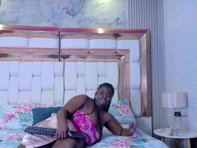 thickebonyprincess thickebonyprincess