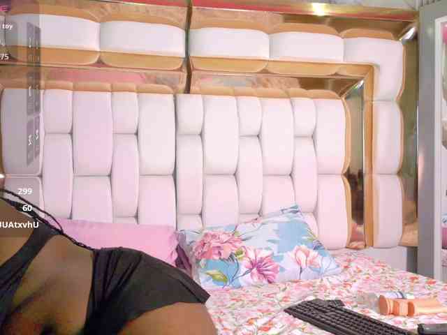 thickebonyprincess webcam