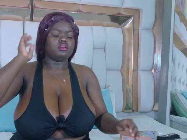 thickebonyprincess webcam