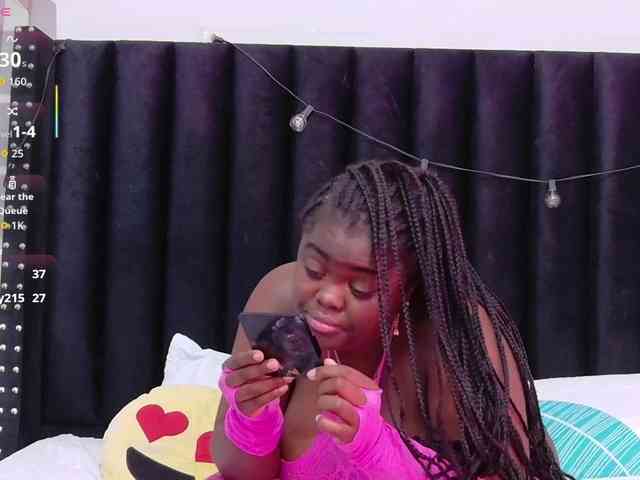 thickebonyprincess webcam