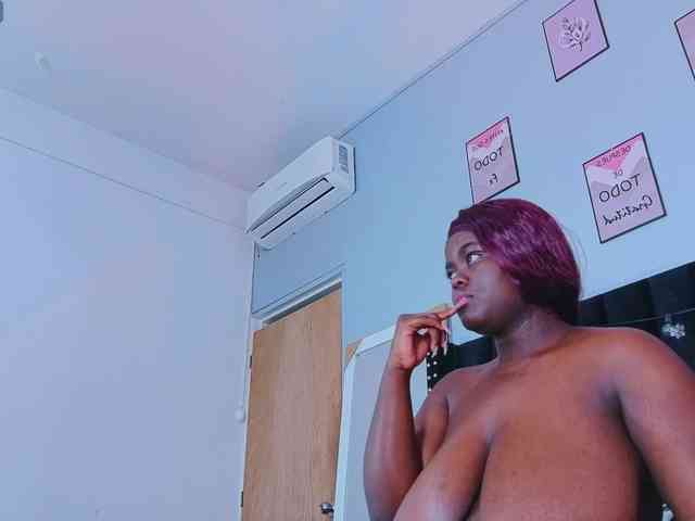 thickebonyprincess thickebonyprincess