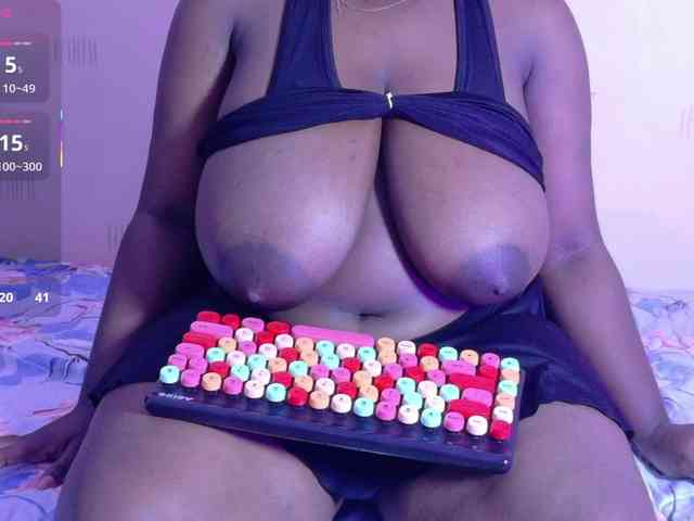 thickebonyprincess webcam