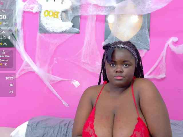 thickebonyprincess webcam