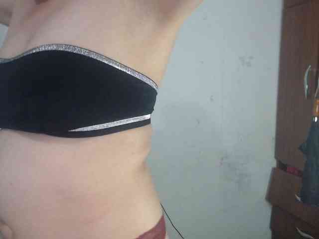 Camilamendez webcam