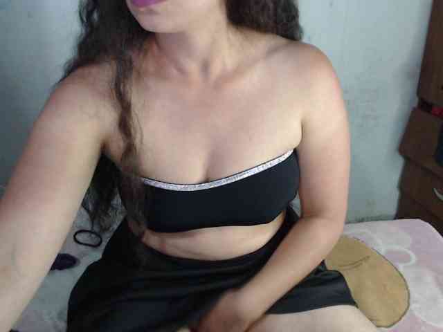 Camilamendez webcam