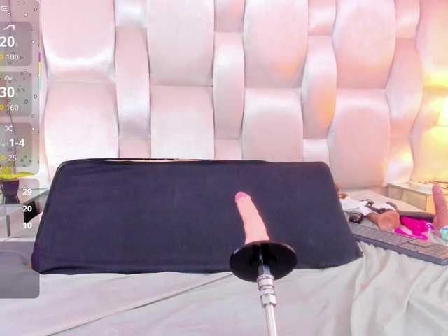 megan-loviitz's BongaCams show and profile