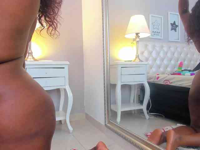 megan-loviitz webcam