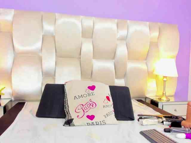 megan-loviitz Live Webcam on BongaCams