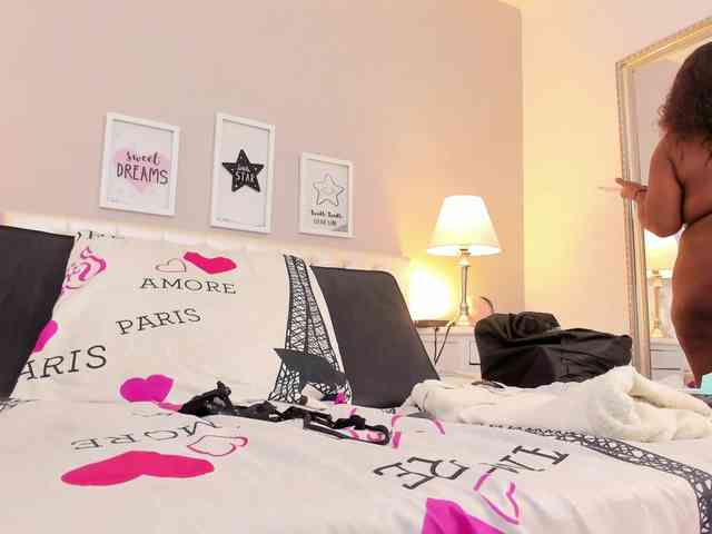 megan-loviitz webcam