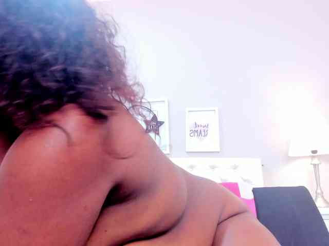 megan-loviitz webcam