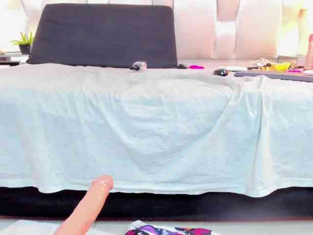 megan-loviitz Live Webcam on BongaCams