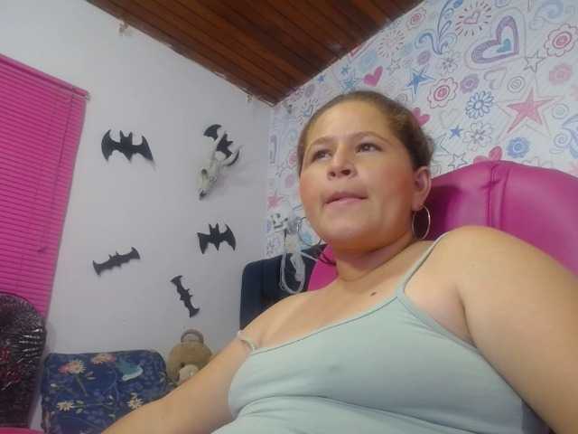 ALICIA-REYES webcam