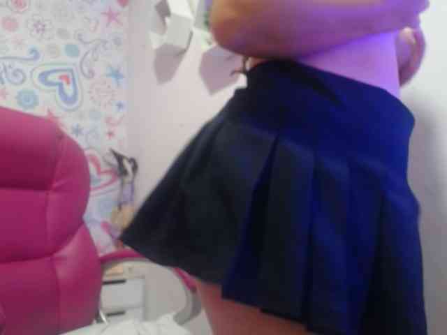 ALICIA-REYES webcam