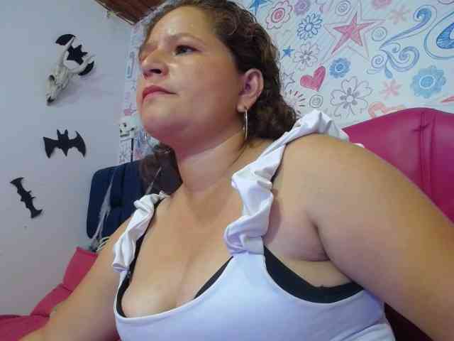 ALICIA-REYES webcam