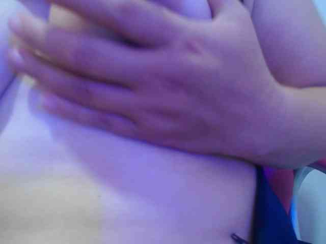 ALICIA-REYES webcam