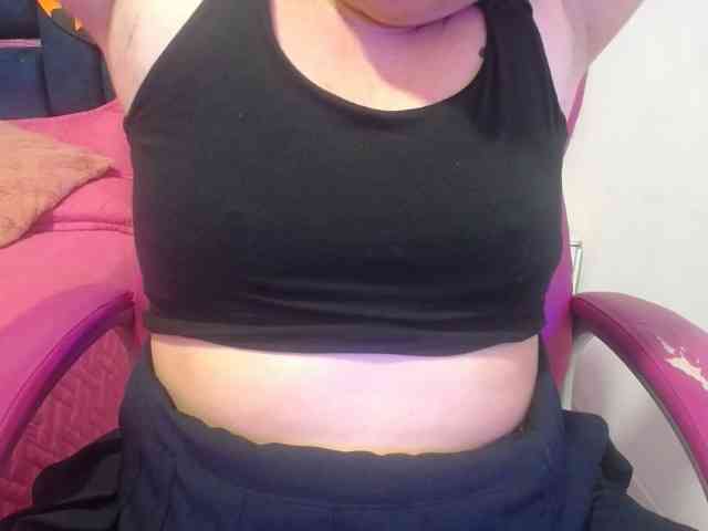 ALICIA-REYES webcam