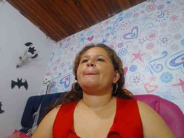 ALICIA-REYES webcam