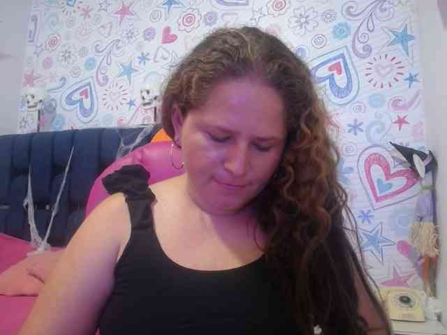 ALICIA-REYES webcam