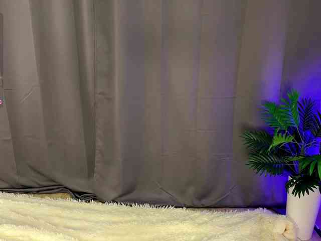 BreannaKensey webcam