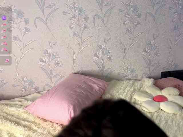 BreannaKensey webcam