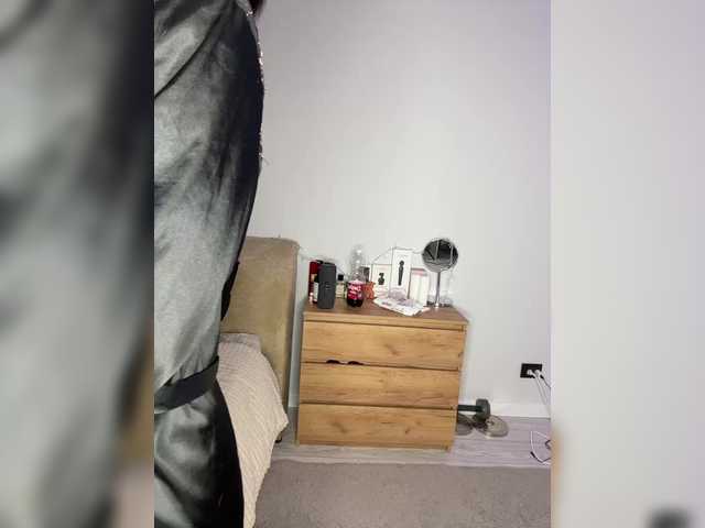 AdeleLaCroix – webcam model profile photo