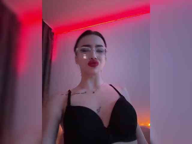 AdeleLaCroix AdeleLaCroix