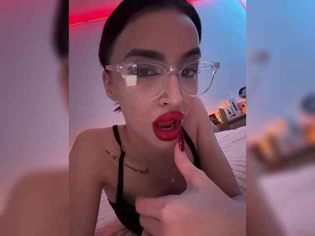 AdeleLaCroix AdeleLaCroix