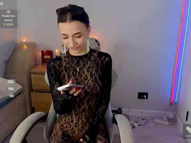 AdeleLaCroix AdeleLaCroix