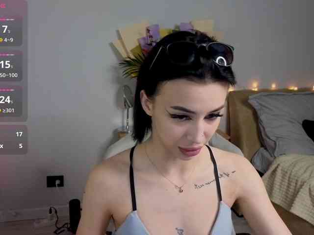 AdeleLaCroix Live Webcam on BongaCams