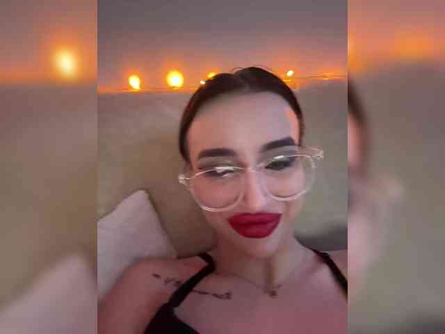 AdeleLaCroix AdeleLaCroix