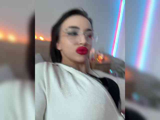 AdeleLaCroix AdeleLaCroix