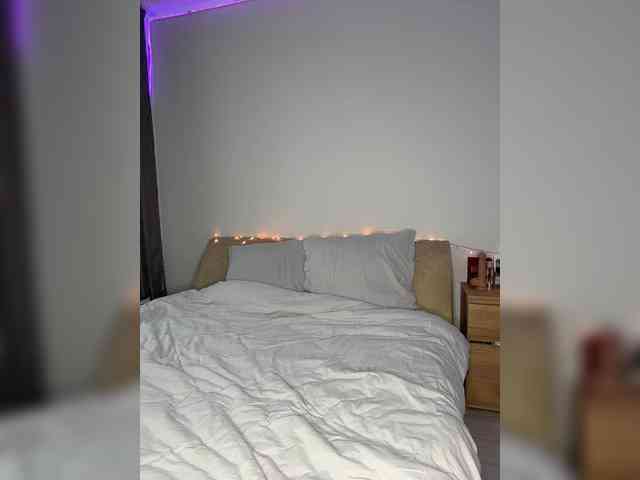 AdeleLaCroix AdeleLaCroix