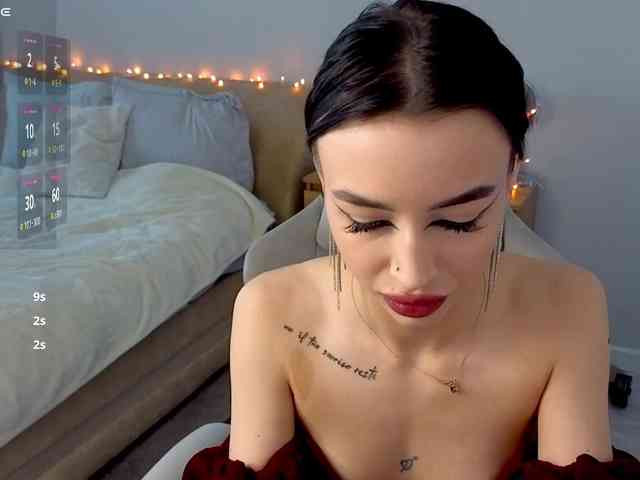 AdeleLaCroix Live Webcam on BongaCams