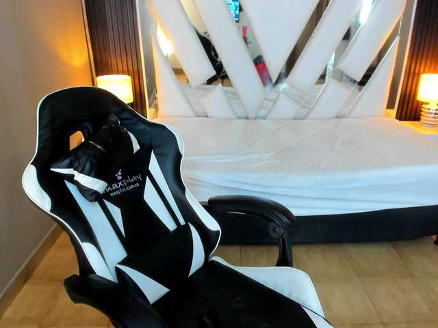 celeste-coquette's BongaCams show and profile